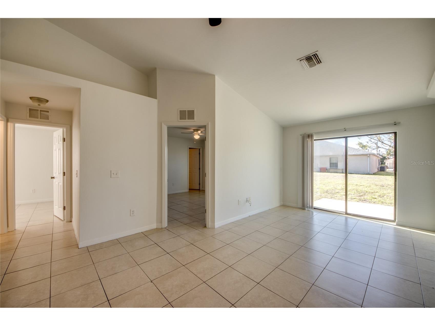 842/844 SW 39th Terrace Cape Coral FL 33914 C7524390 image12