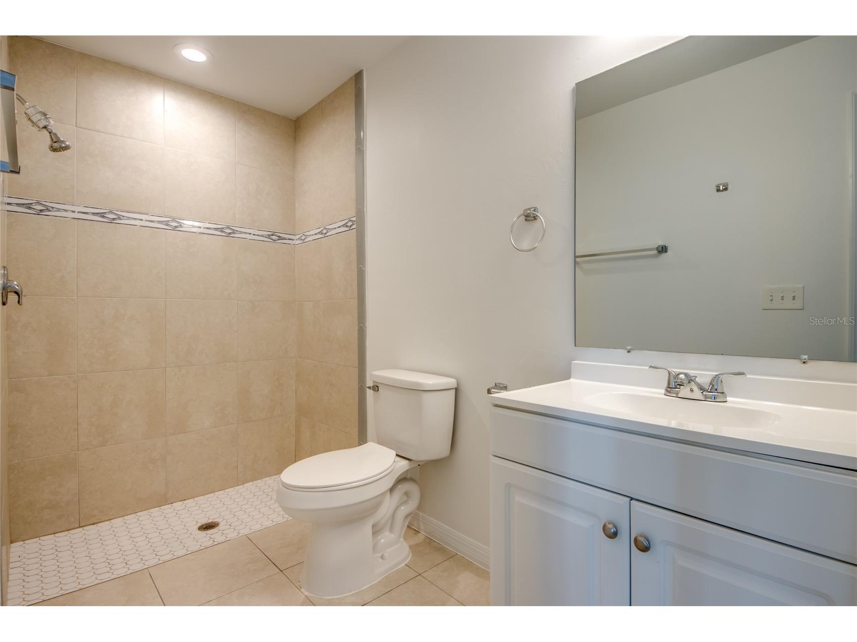 842/844 SW 39th Terrace Cape Coral FL 33914 C7524390 image16