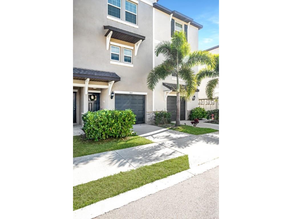 842 Tennyson Mill Circle Tampa FL 33619 - TAMPA BYPASS CANAL / MCKAY BAY TB8460441 image2