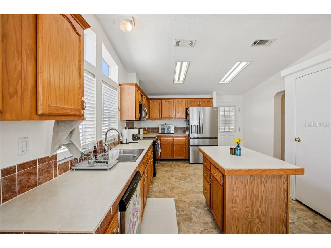 8420 Fantasia Park Way Riverview FL 33578 - LAKE FANTASIA W7880717 image15