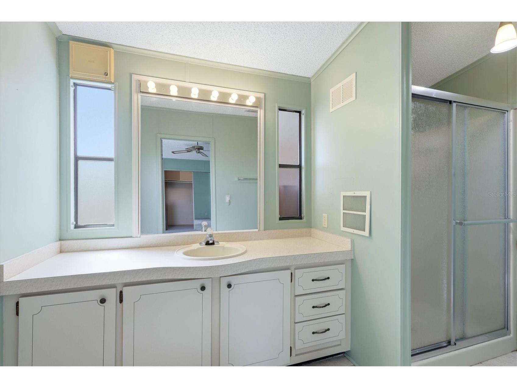 8420 Imperial Circle Palmetto FL 34221 A4689730 image14