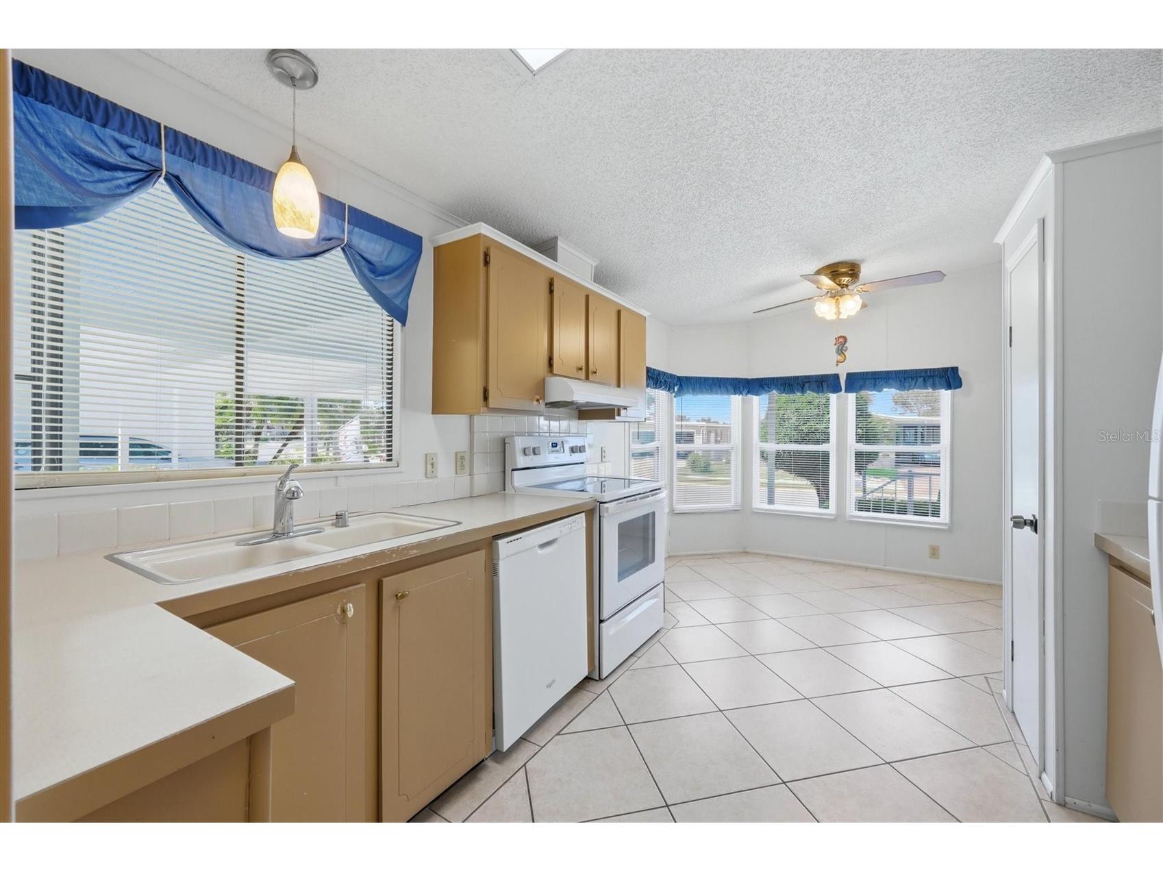 8420 Imperial Circle Palmetto FL 34221 A4689730 image6