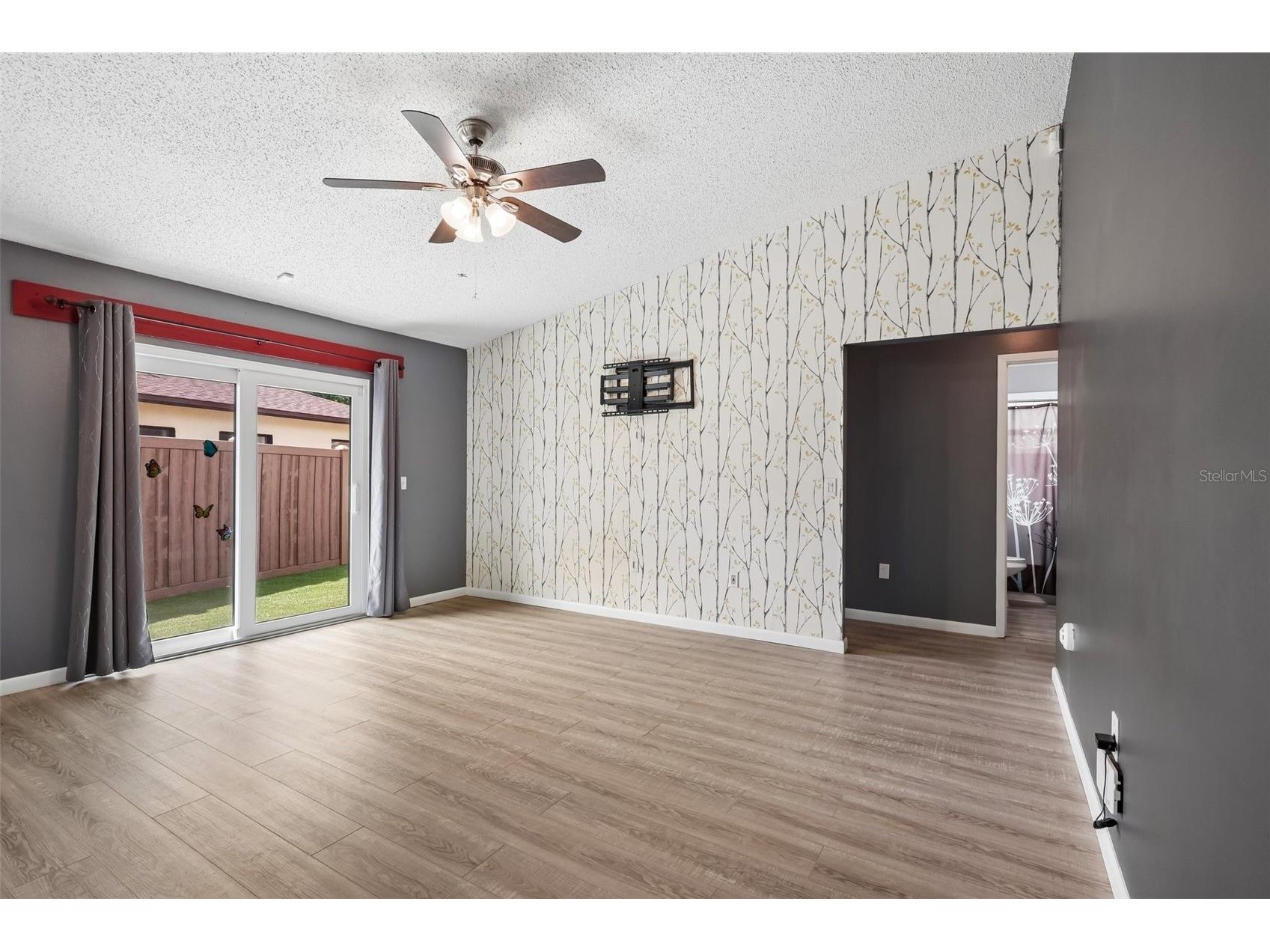 8420 N River Dune Street Tampa FL 33617 TB8523646 image7
