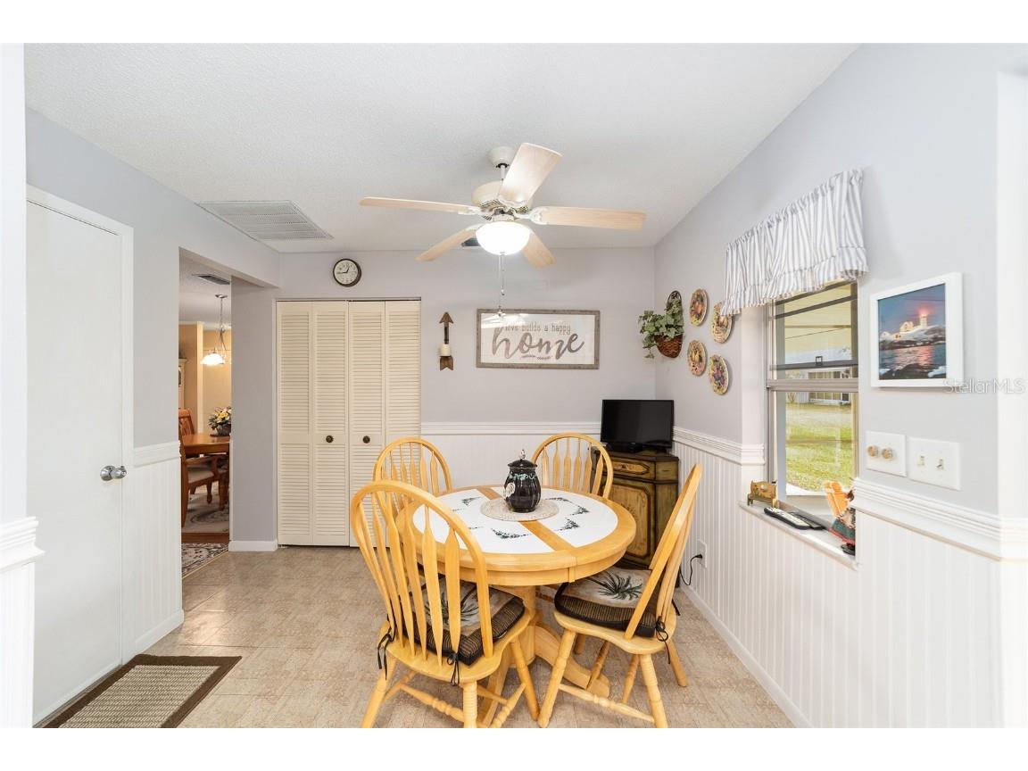 8420 SW 93 Lane #E Ocala FL 34481 OM702756 image14