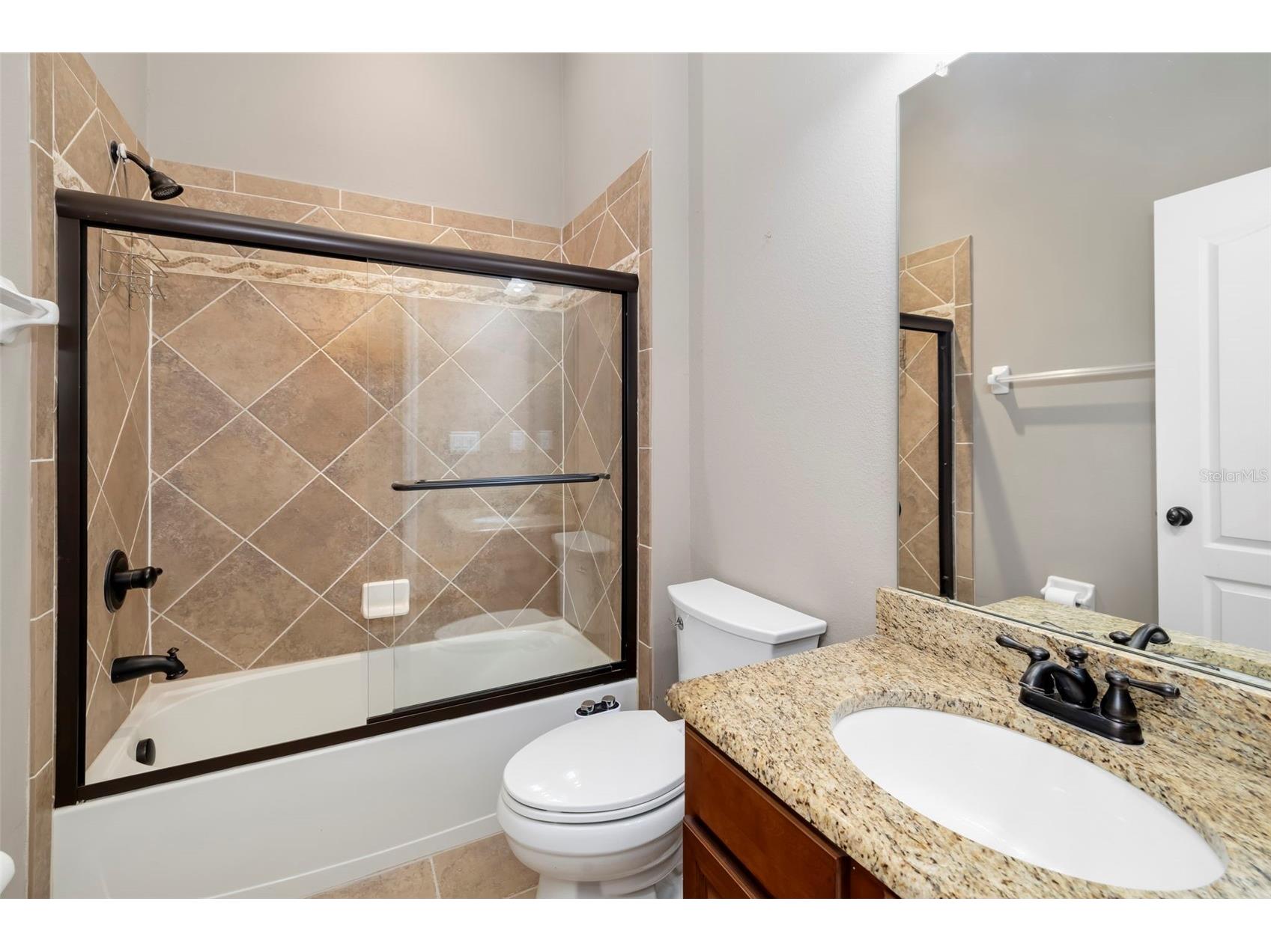 8420 Webber Road Sarasota FL 34240 A4700038 image93