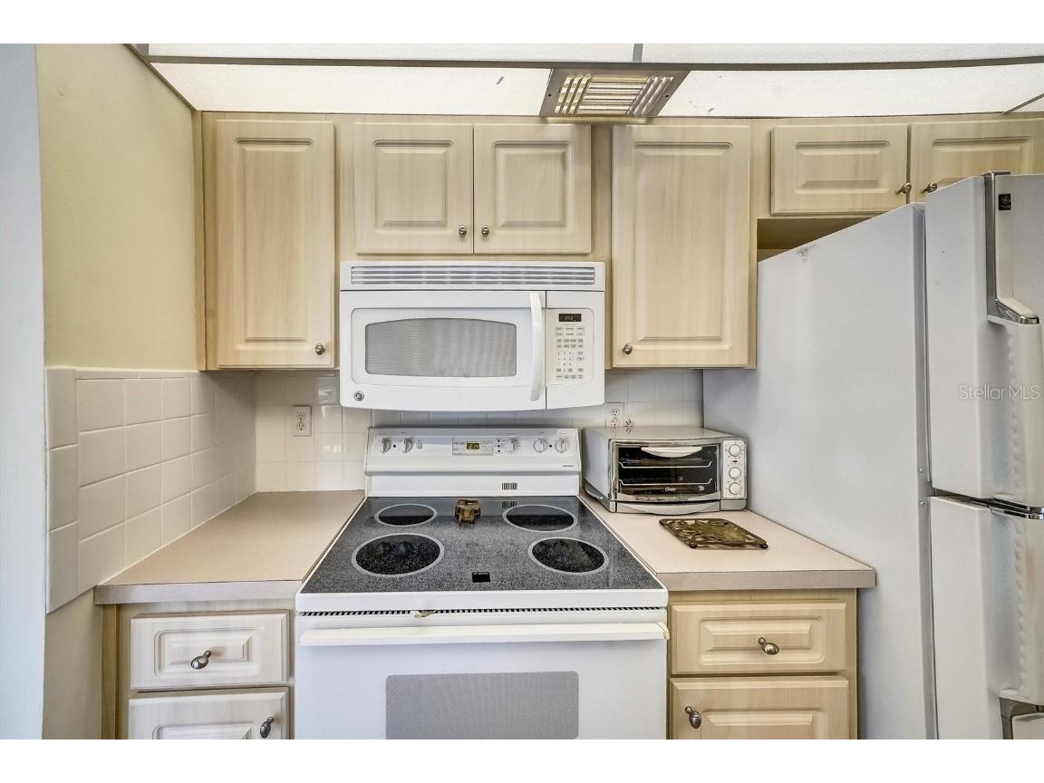 8420 Winding Wood Drive Port Richey FL 34668 W7873121 image17