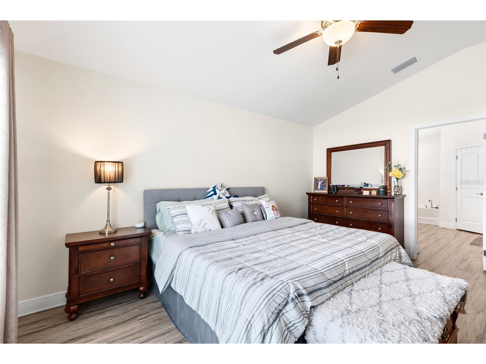 8421 Beachwood Court Spring Hill FL 34606 TB8512901 image17