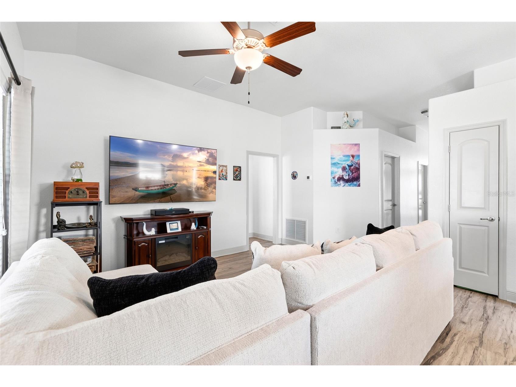 8421 Beachwood Court Spring Hill FL 34606 TB8512901 image4