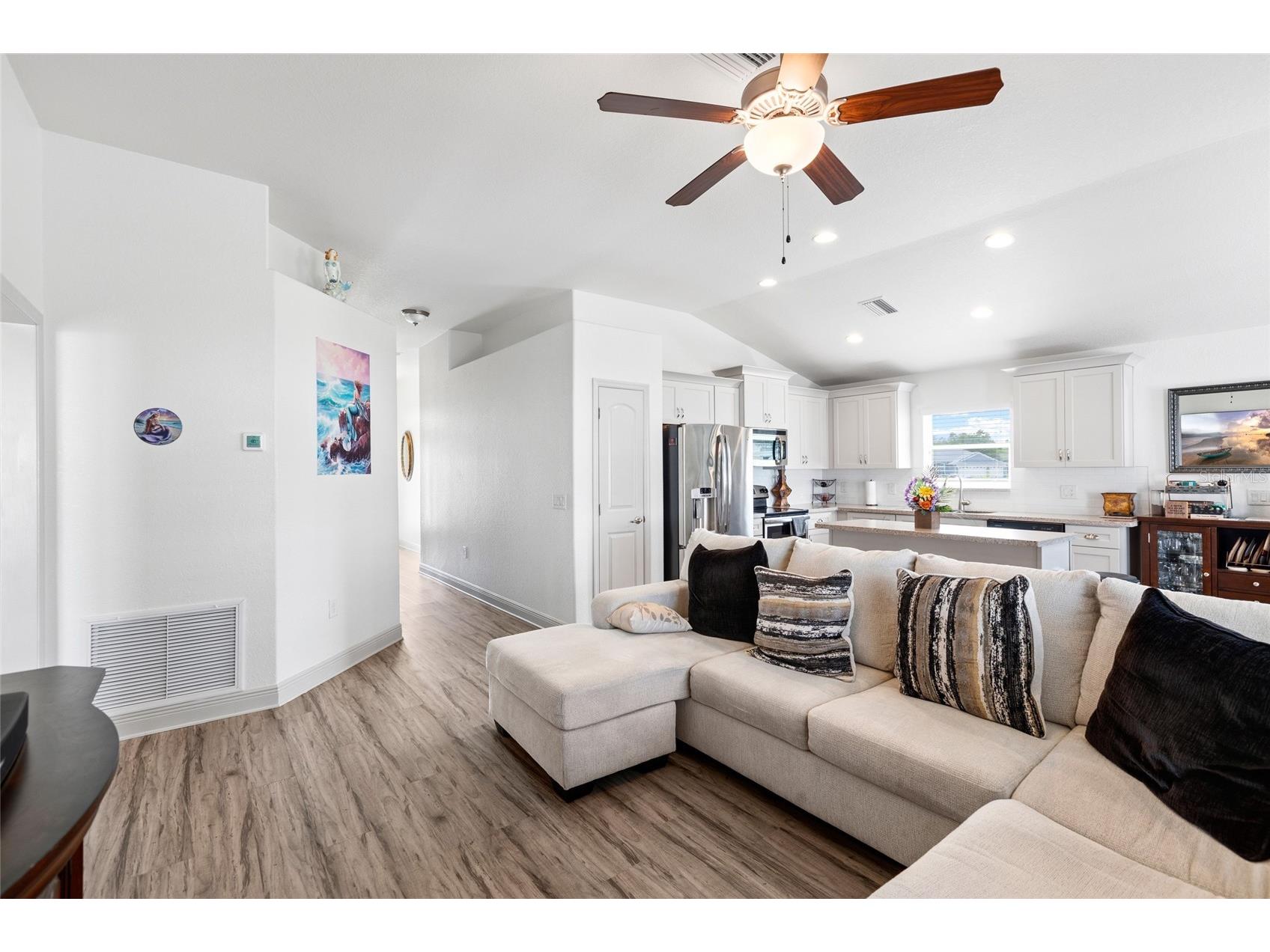 8421 Beachwood Court Spring Hill FL 34606 TB8512901 image5