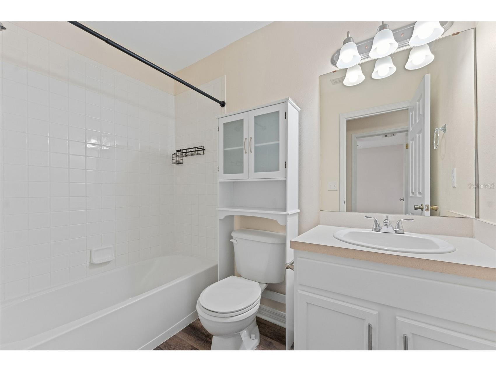 8421 Edgewater Place Boulevard Tampa FL 33615 TB8507628 image19