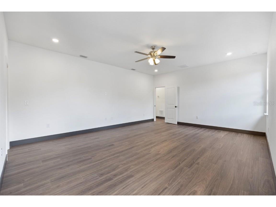 8421 Marlanas Place Tampa FL 33637 TB8404792 image16