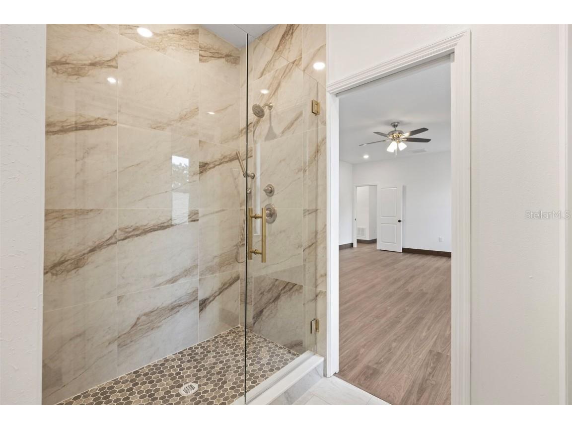 8421 Marlanas Place Tampa FL 33637 TB8404792 image18