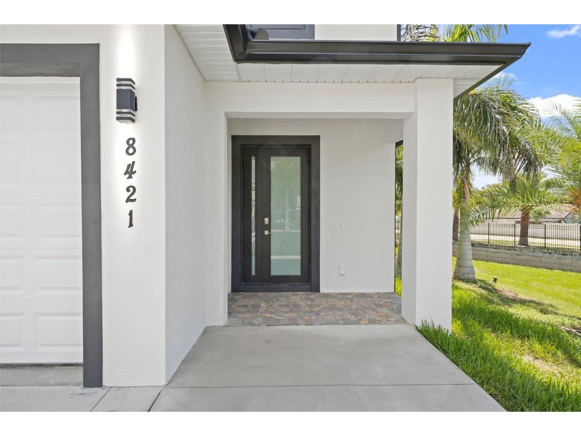 8421 Marlanas Place Tampa FL 33637 TB8404792 image4