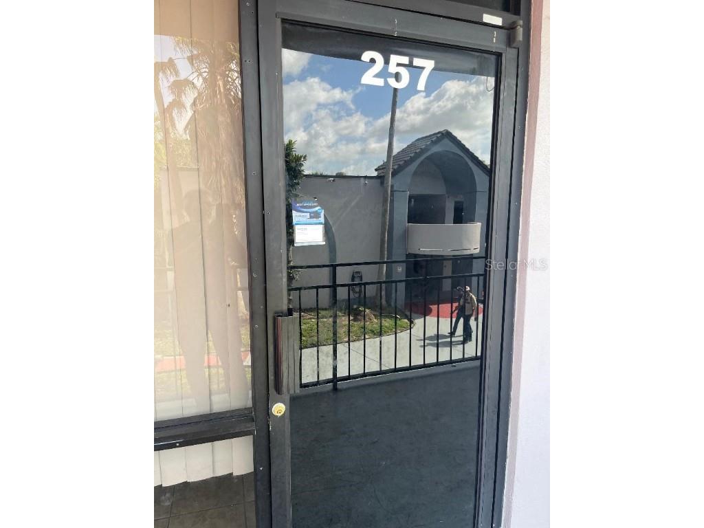 8421 S Orange Blossom Trail #257 Orlando FL 32809 O6320145 image2