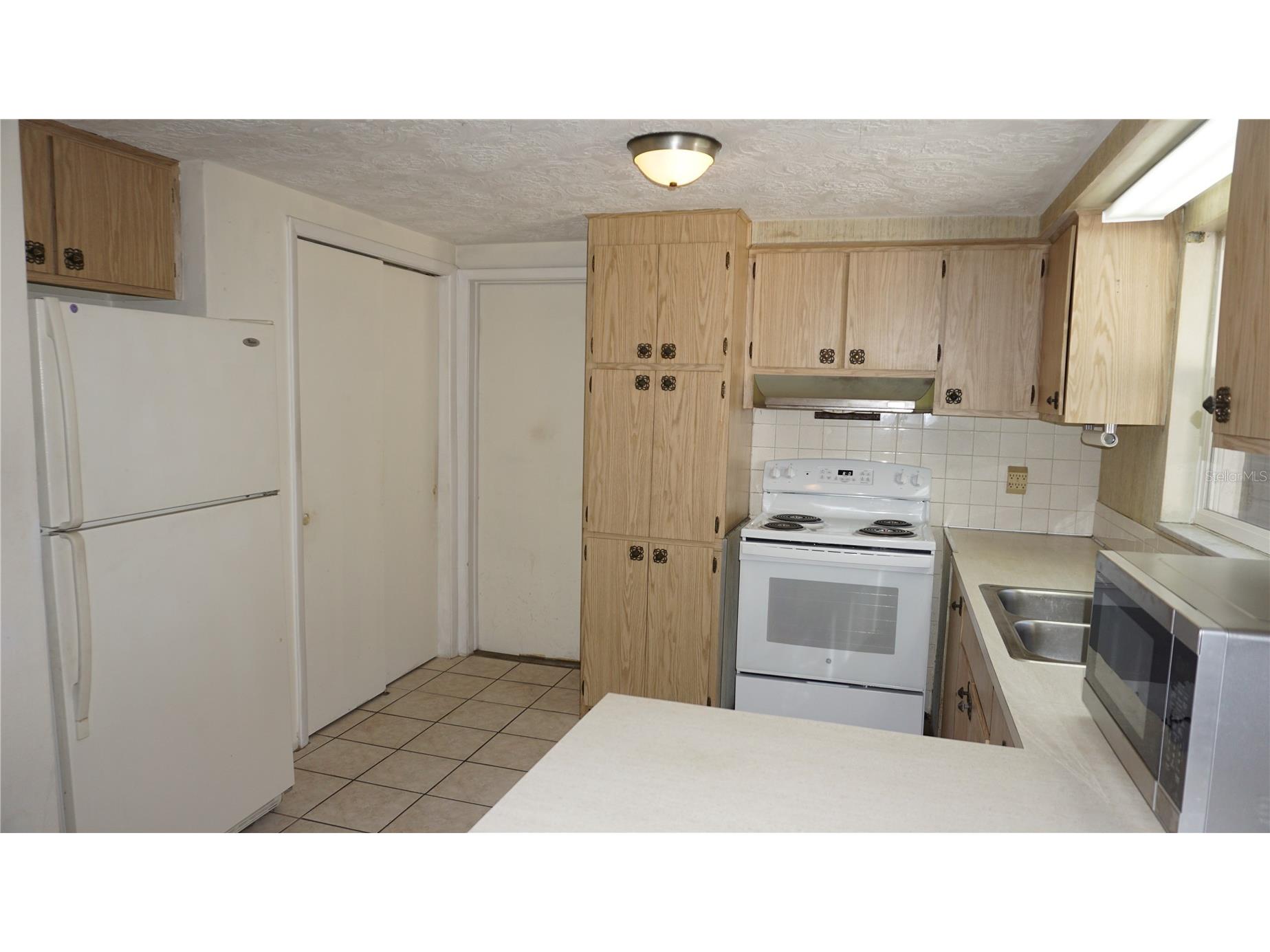8422 Battel Court New Port Richey FL 34653 W7887056 image3