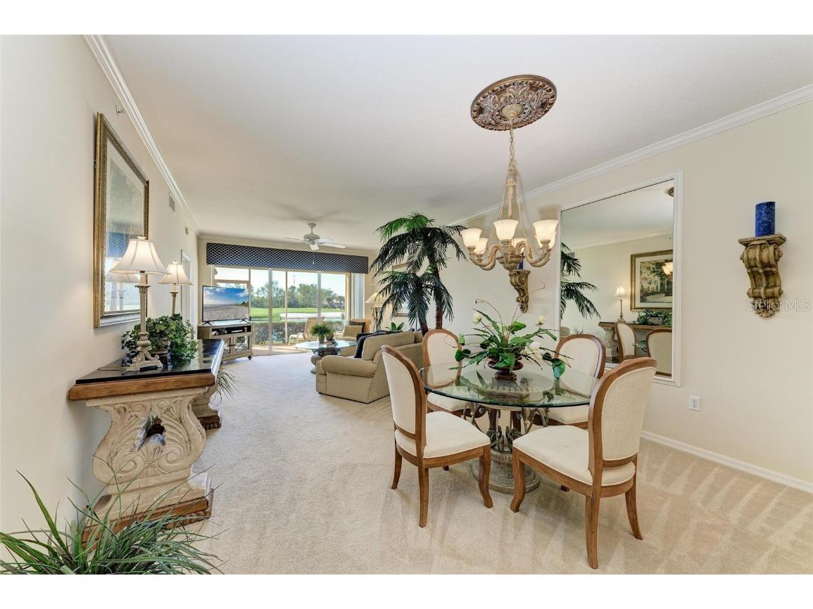 8422 Wethersfield Run #103 Lakewood Ranch FL 34202 A4652905 image2