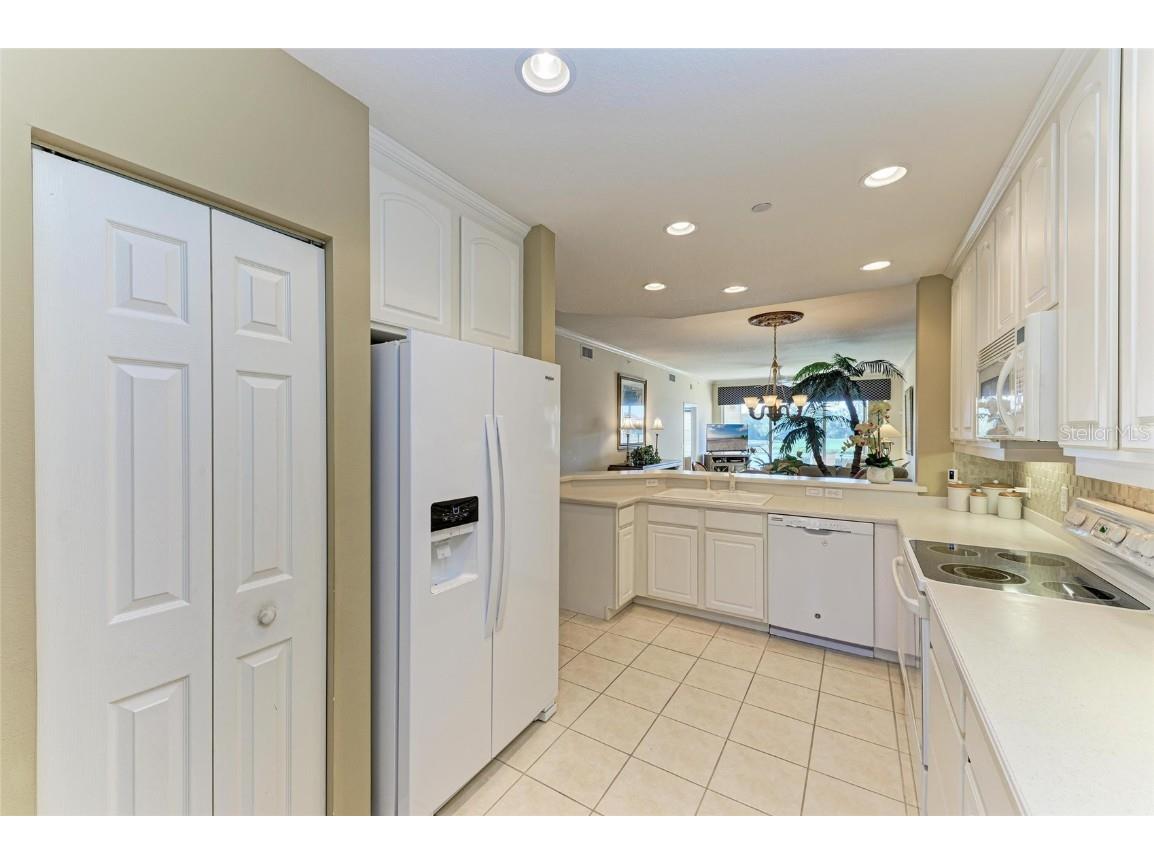 8422 Wethersfield Run #103 Lakewood Ranch FL 34202 A4652905 image24