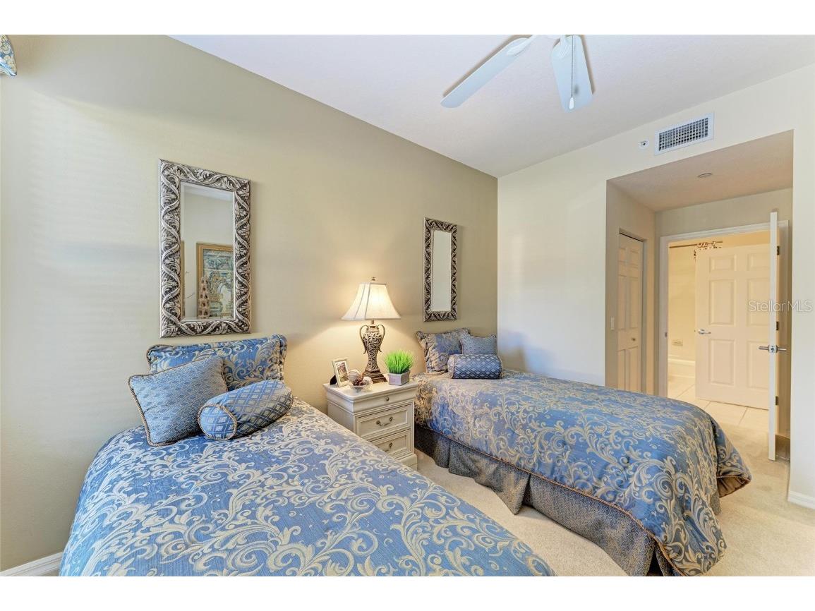 8422 Wethersfield Run #103 Lakewood Ranch FL 34202 A4652905 image32