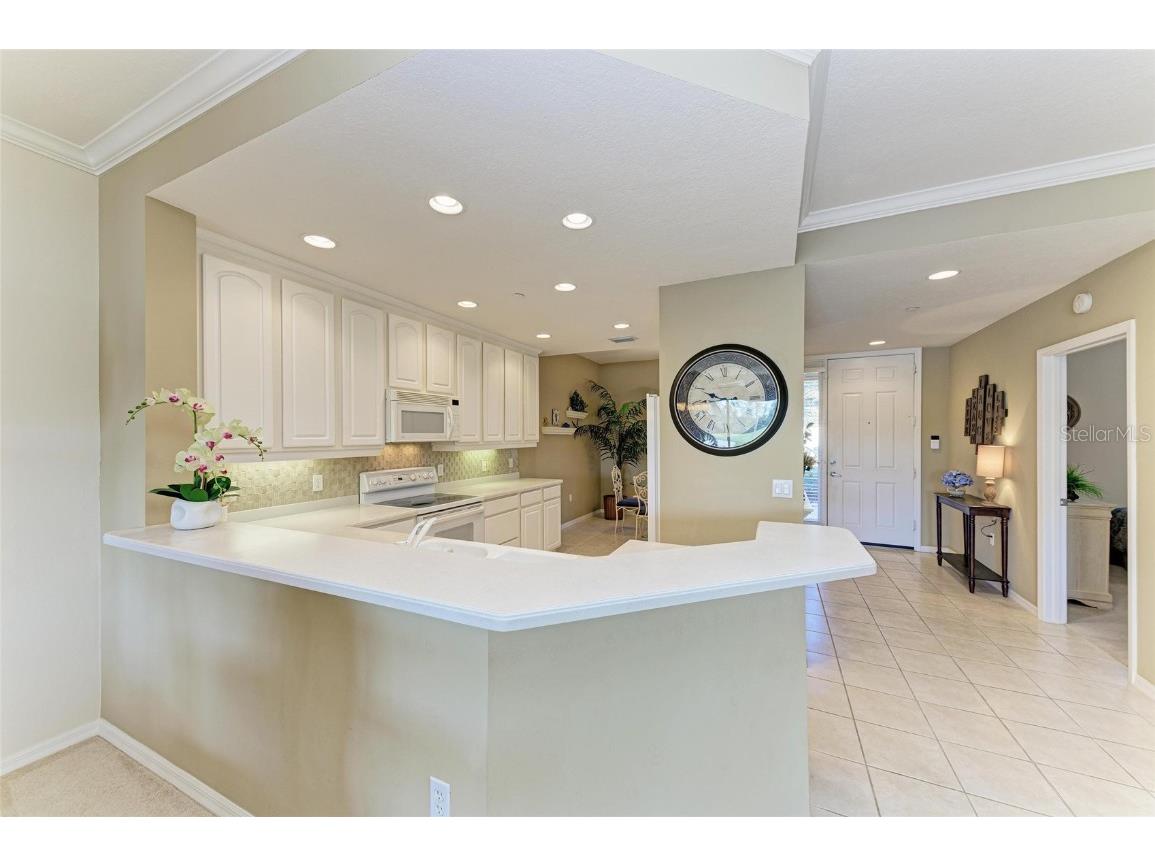 8422 Wethersfield Run #103 Lakewood Ranch FL 34202 A4652905 image7