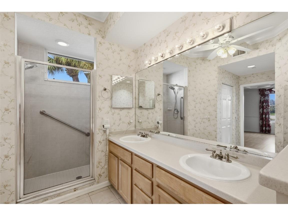 8422 Wethersfield Run #104 Lakewood Ranch FL 34202 A4674557 image20