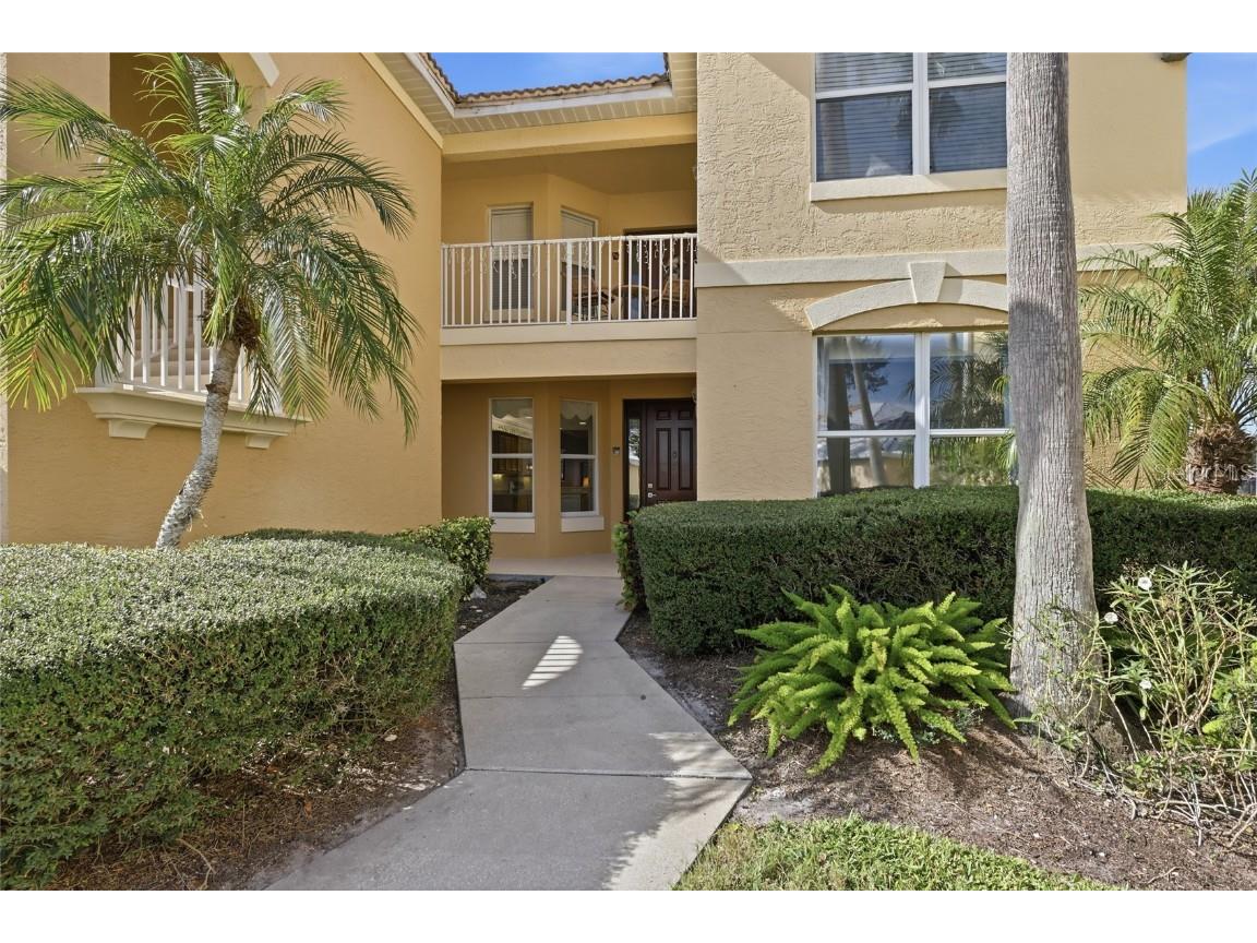 8422 Wethersfield Run #104 Lakewood Ranch FL 34202 A4674557 image3