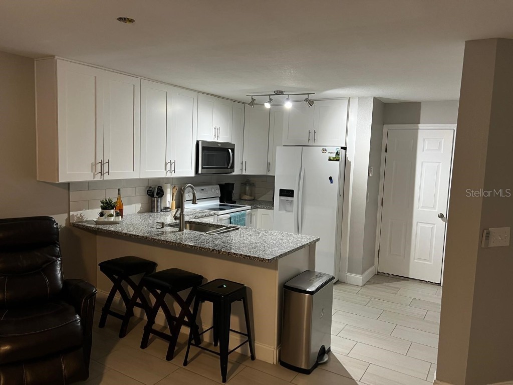 8423 Edgewater Place Boulevard Tampa FL 33615 TB8384007 image2