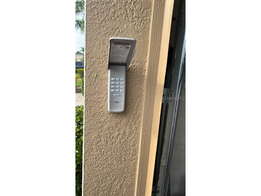 8423 Edgewater Place Boulevard Tampa FL 33615 TB8384007 image21