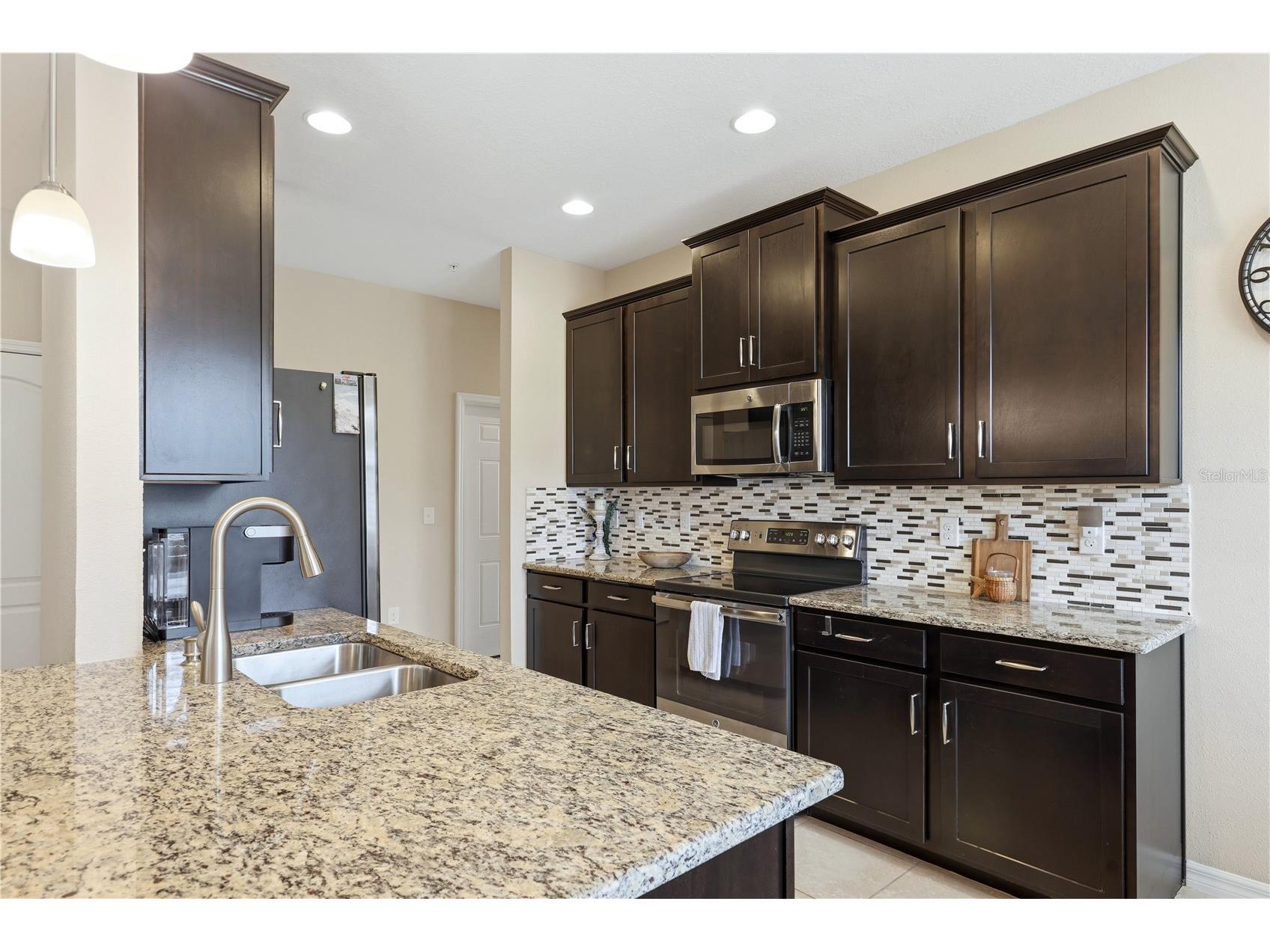 8423 Karpeal Drive #1501 Sarasota FL 34238 D6147463 image16