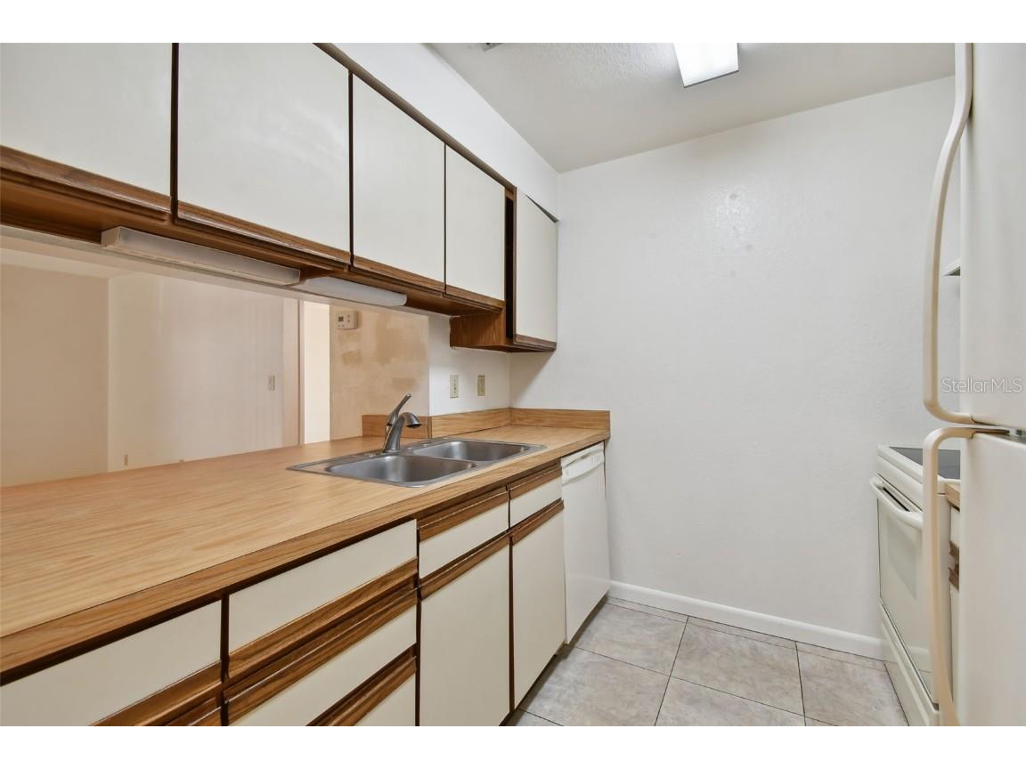 8423 Seminole Boulevard #103 Seminole FL 33772 TB8430589 image29