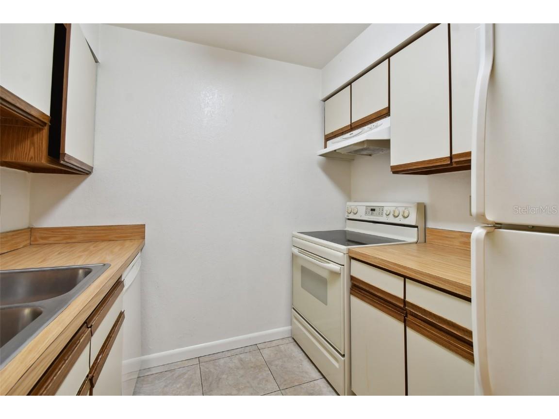 8423 Seminole Boulevard #103 Seminole FL 33772 TB8430589 image30