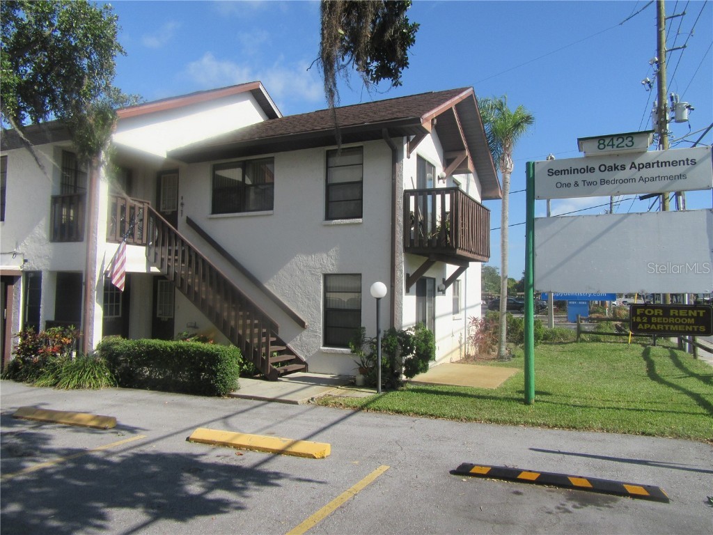 8423 Seminole Boulevard #104 Seminole FL 33772 U8201754 image1