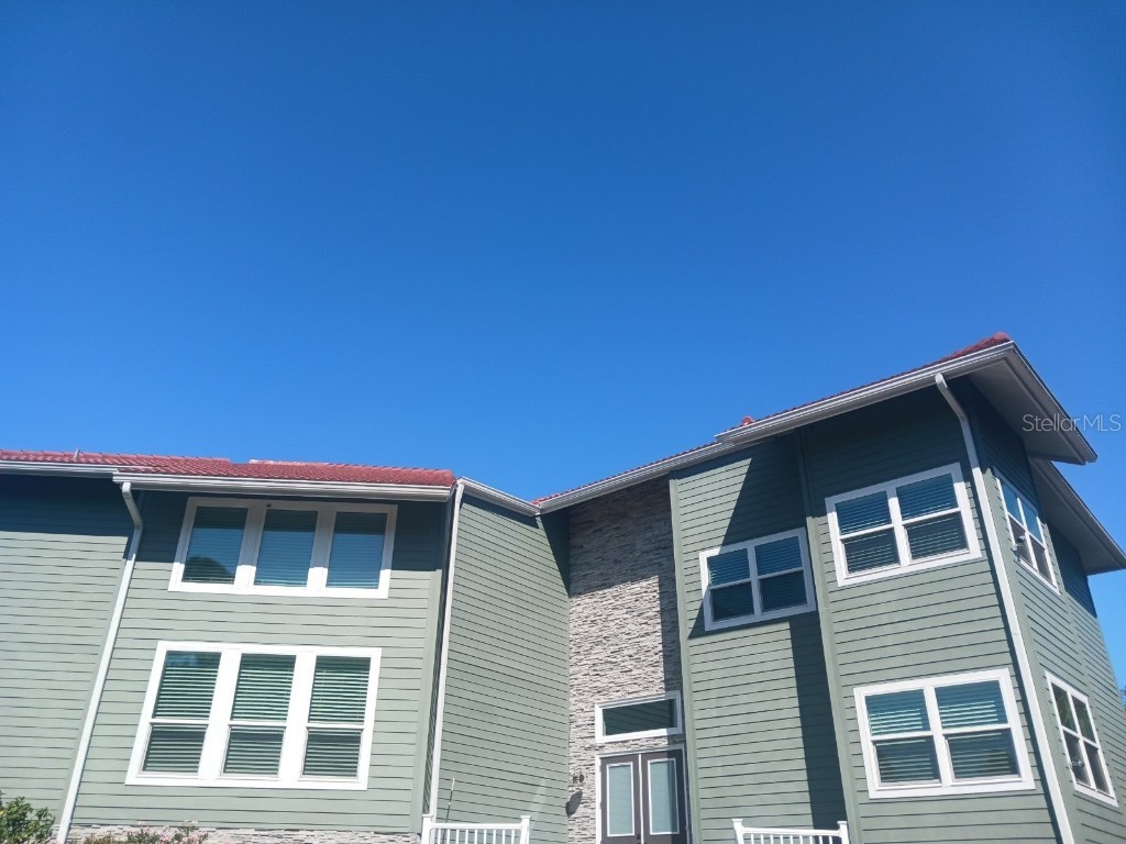 8424 Midnight Pass Road Siesta Key FL 34242 - HERON LAGOON A4601382 image1