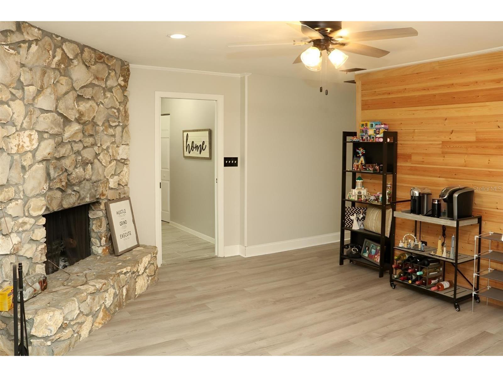 8424 NW 2 Place Gainesville FL 32607 O6400832 image18