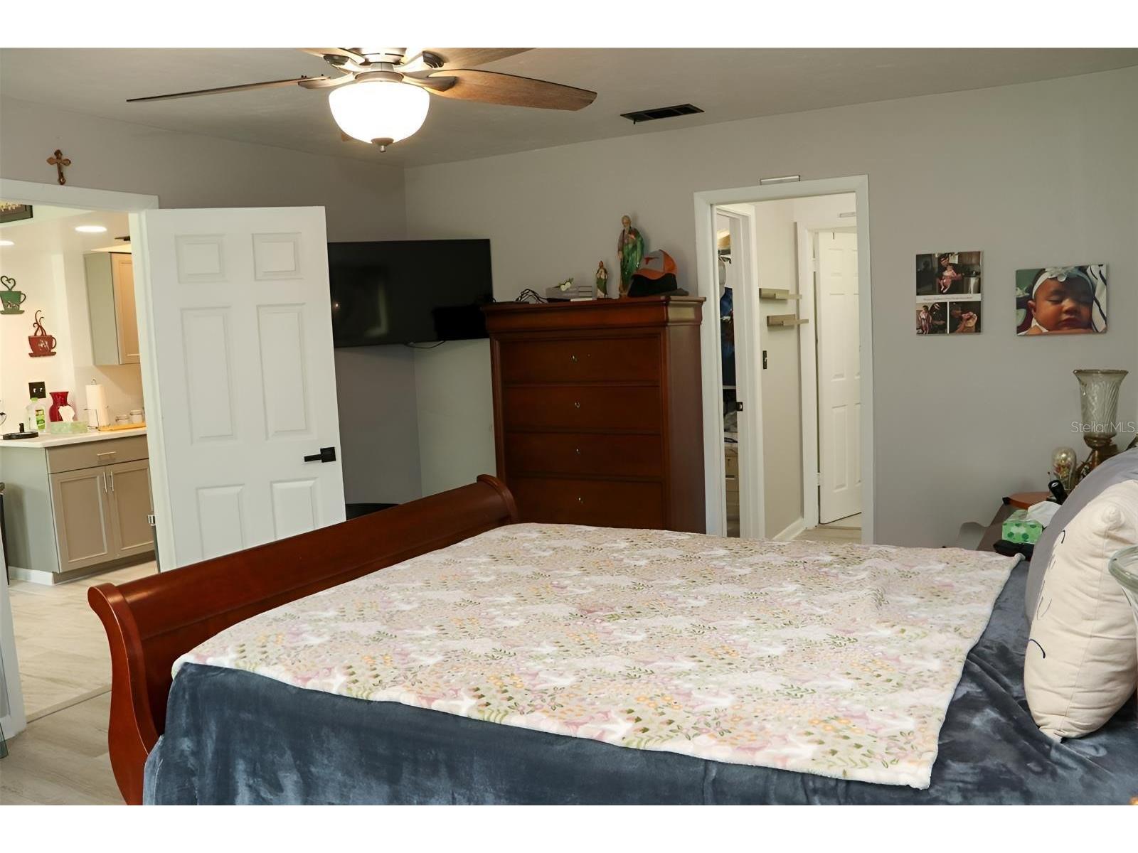 8424 NW 2 Place Gainesville FL 32607 O6400832 image39