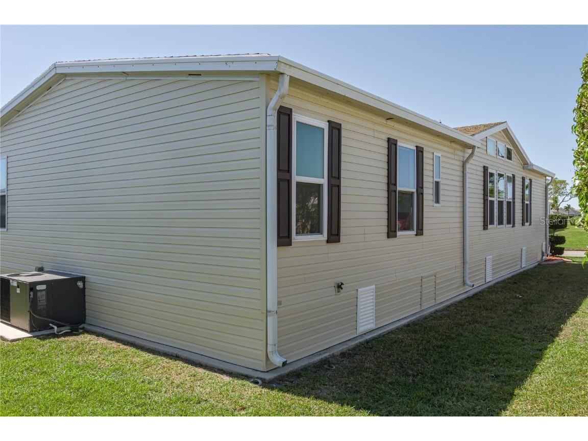 8424 Regal Way Palmetto FL 34221 A4644879 image36