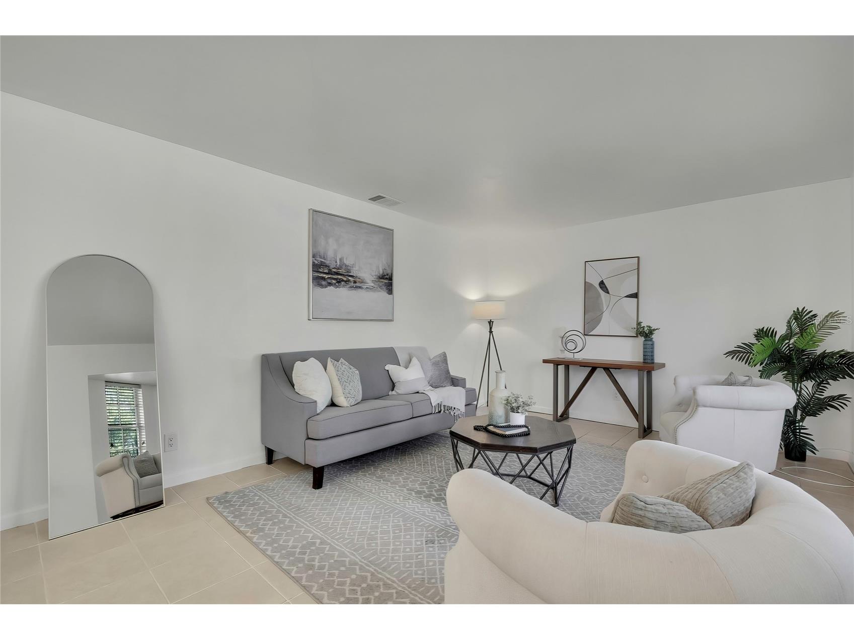 8424 Stillbrook Avenue Tampa FL 33615 TB8486388 image3