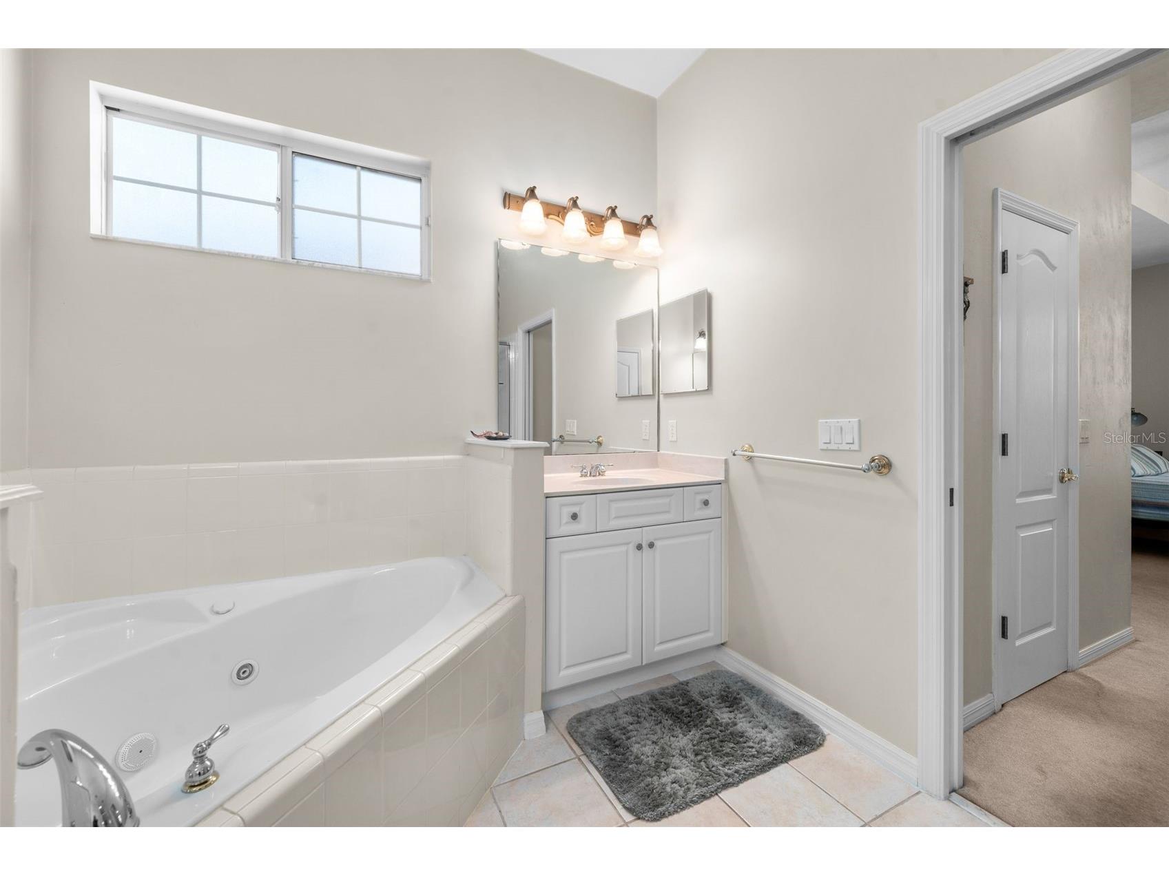 8424 SW 8th Place Gainesville FL 32607 GC541415 image16