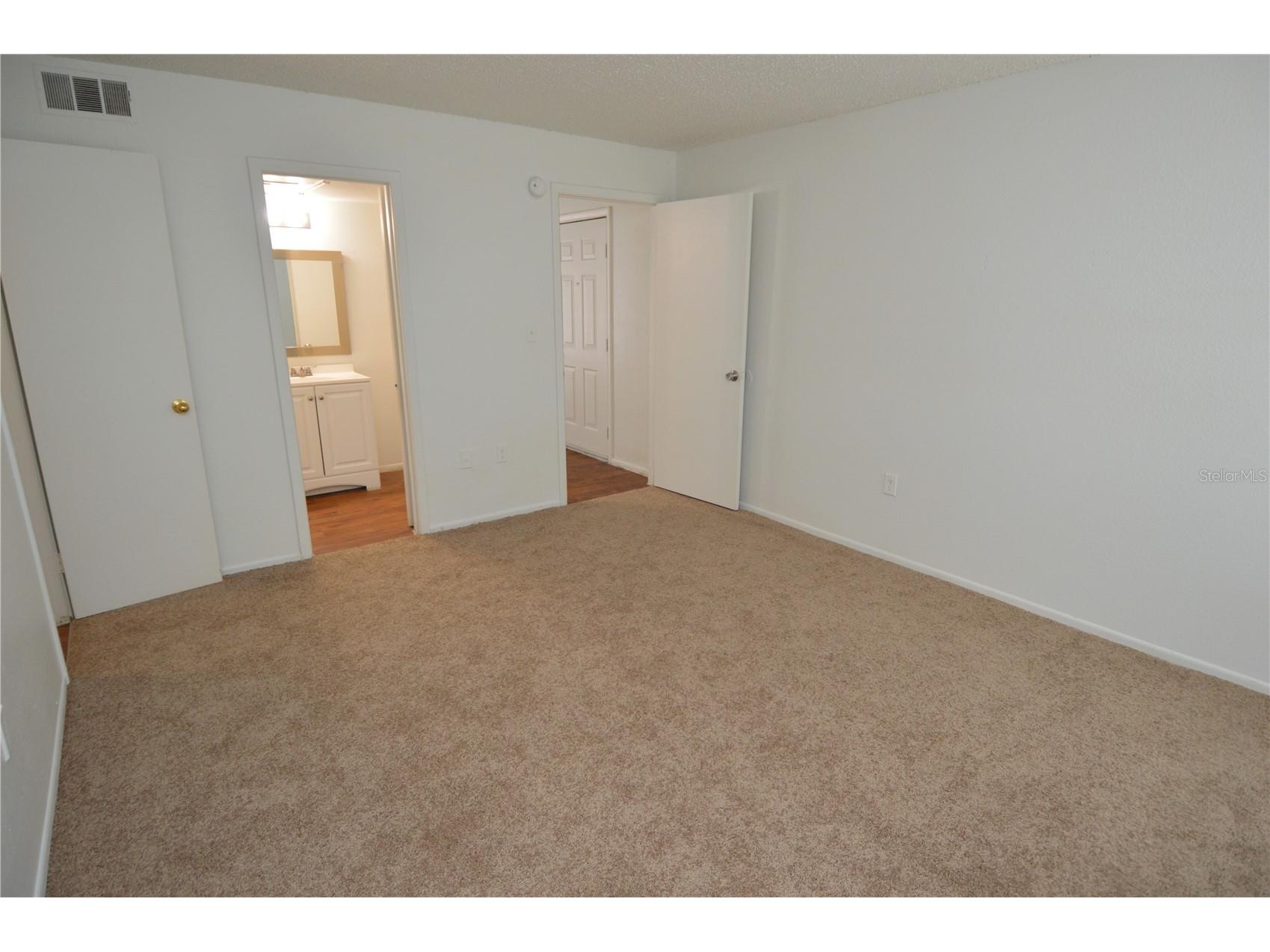 8425 Cerro Circle #163 Tampa FL 33617 TB8496675 image31