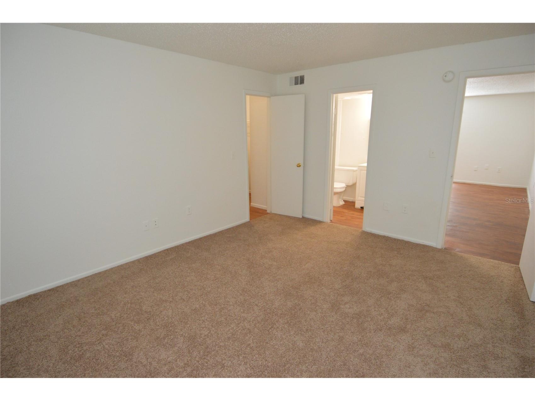 8425 Cerro Circle #163 Tampa FL 33617 TB8496675 image38
