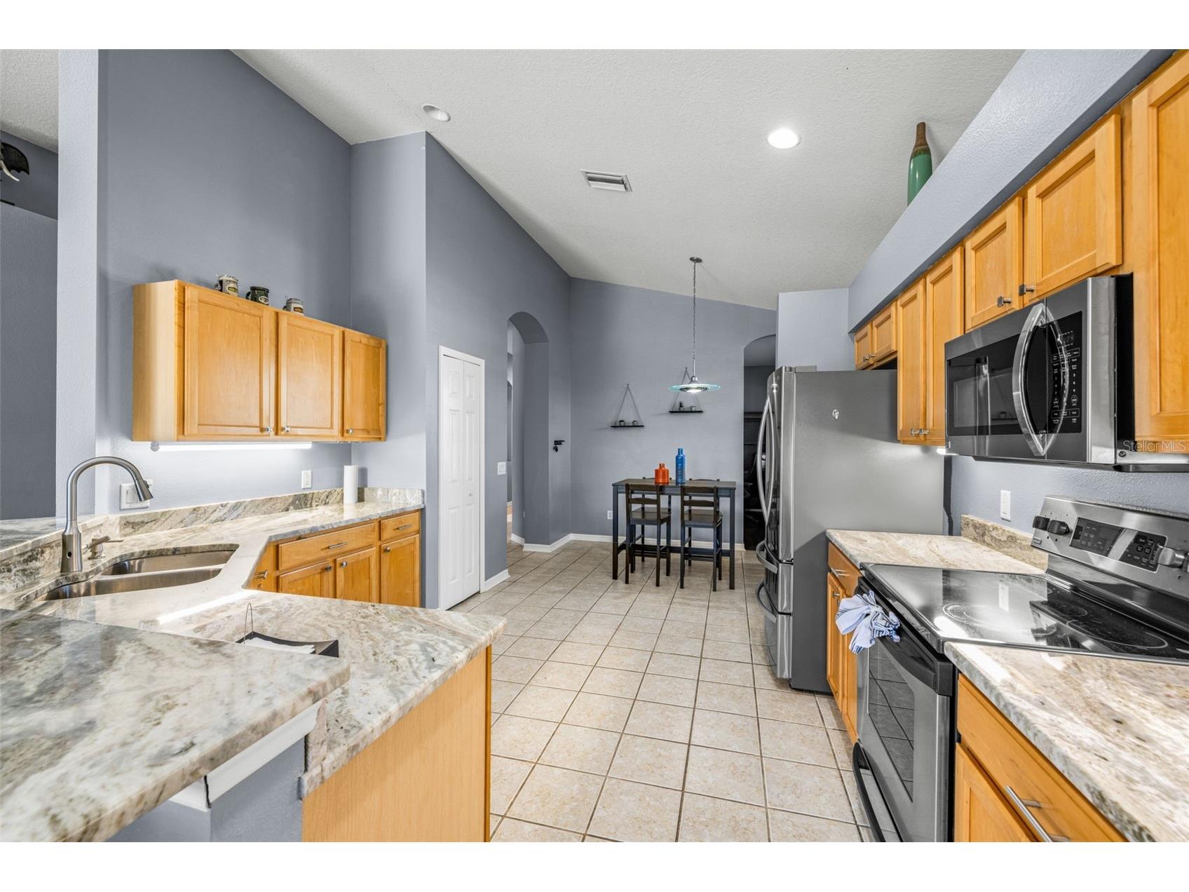 8425 Fenwick Avenue Tampa FL 33647 TB8467624 image10