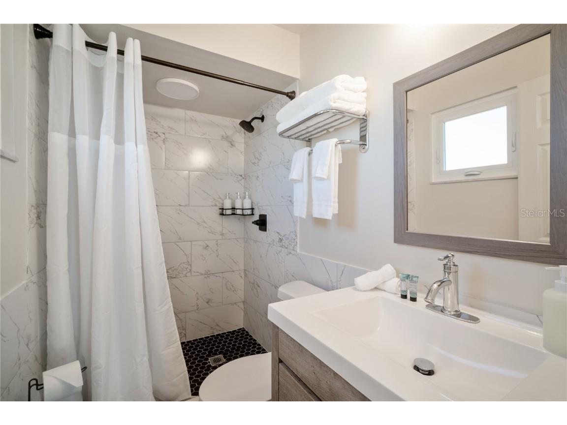 8425 Flagstone Drive Tampa FL 33615 TB8400133 image11