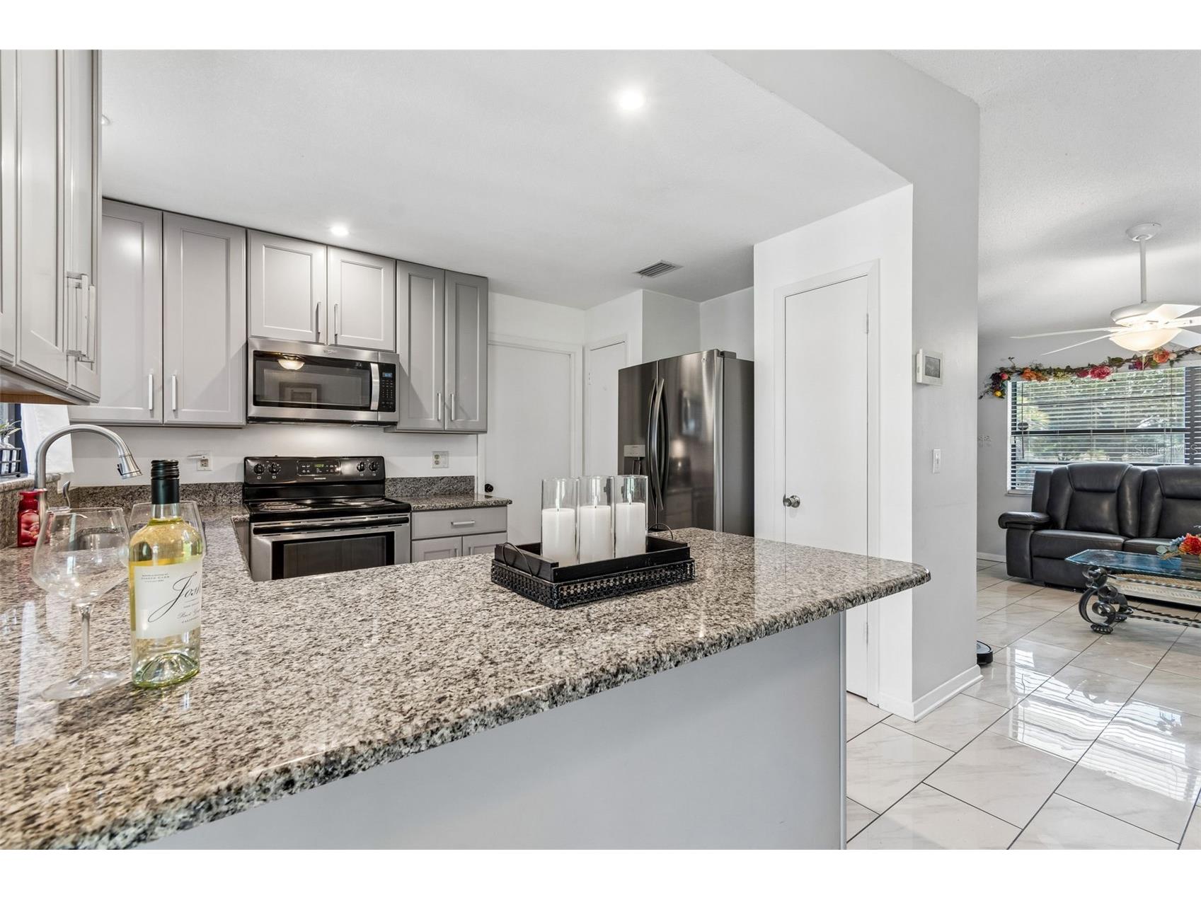 8425 Saint Giles Court Zephyrhills FL 33541 TB8511404 image17