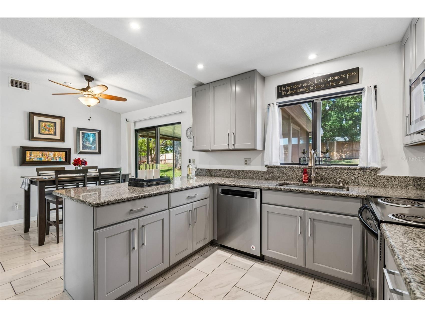 8425 Saint Giles Court Zephyrhills FL 33541 TB8511404 image19