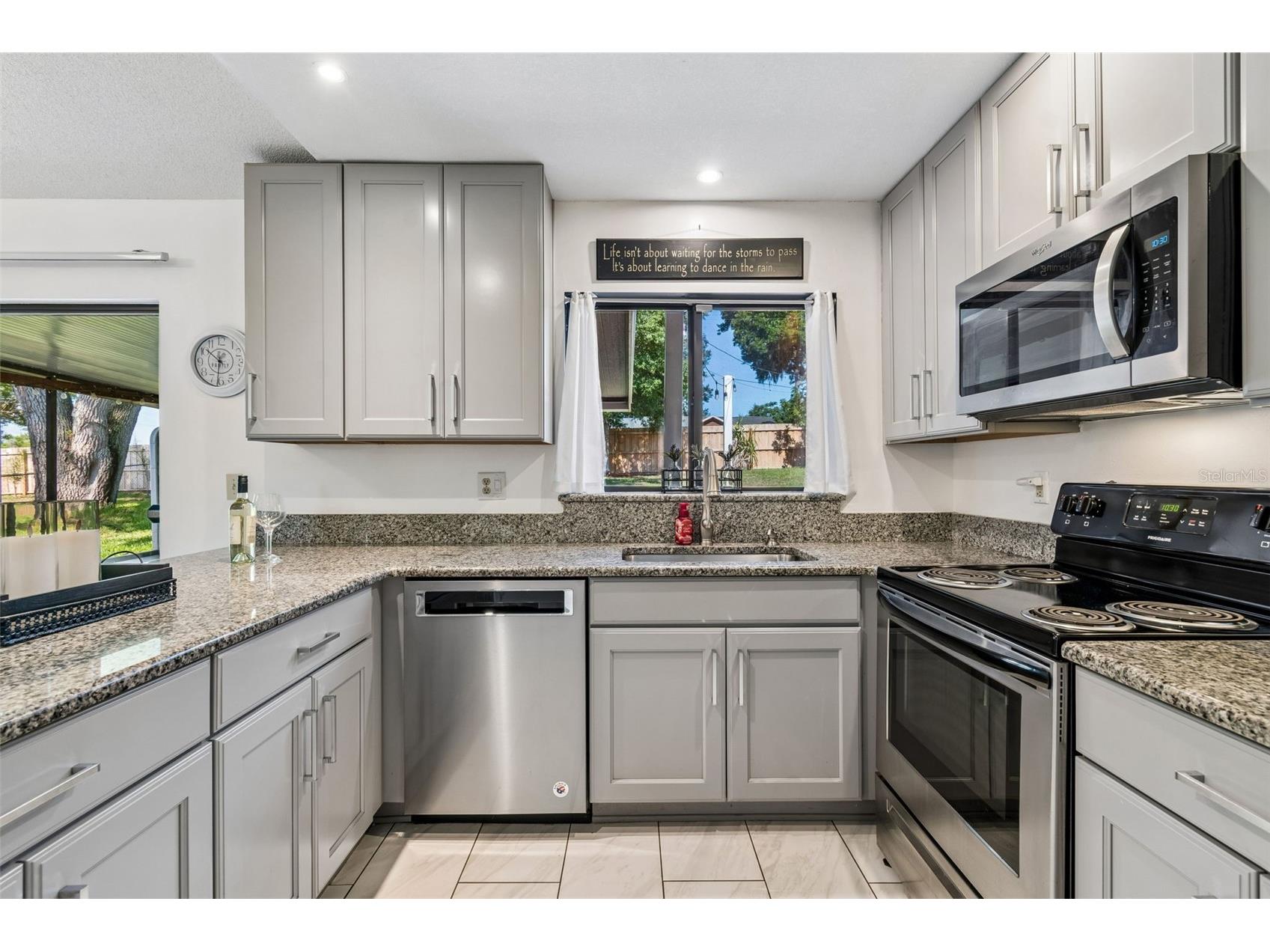 8425 Saint Giles Court Zephyrhills FL 33541 TB8511404 image20