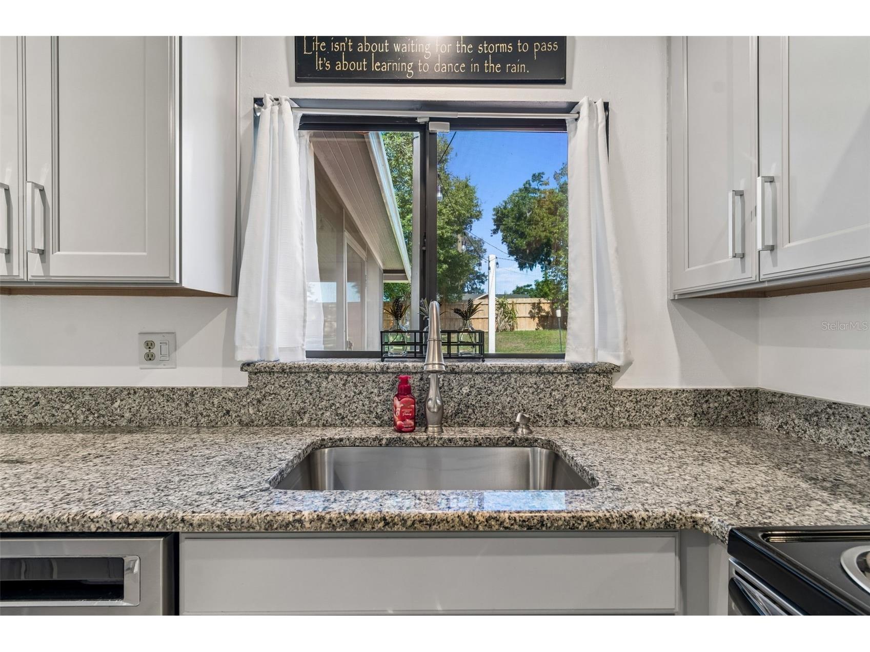 8425 Saint Giles Court Zephyrhills FL 33541 TB8511404 image21