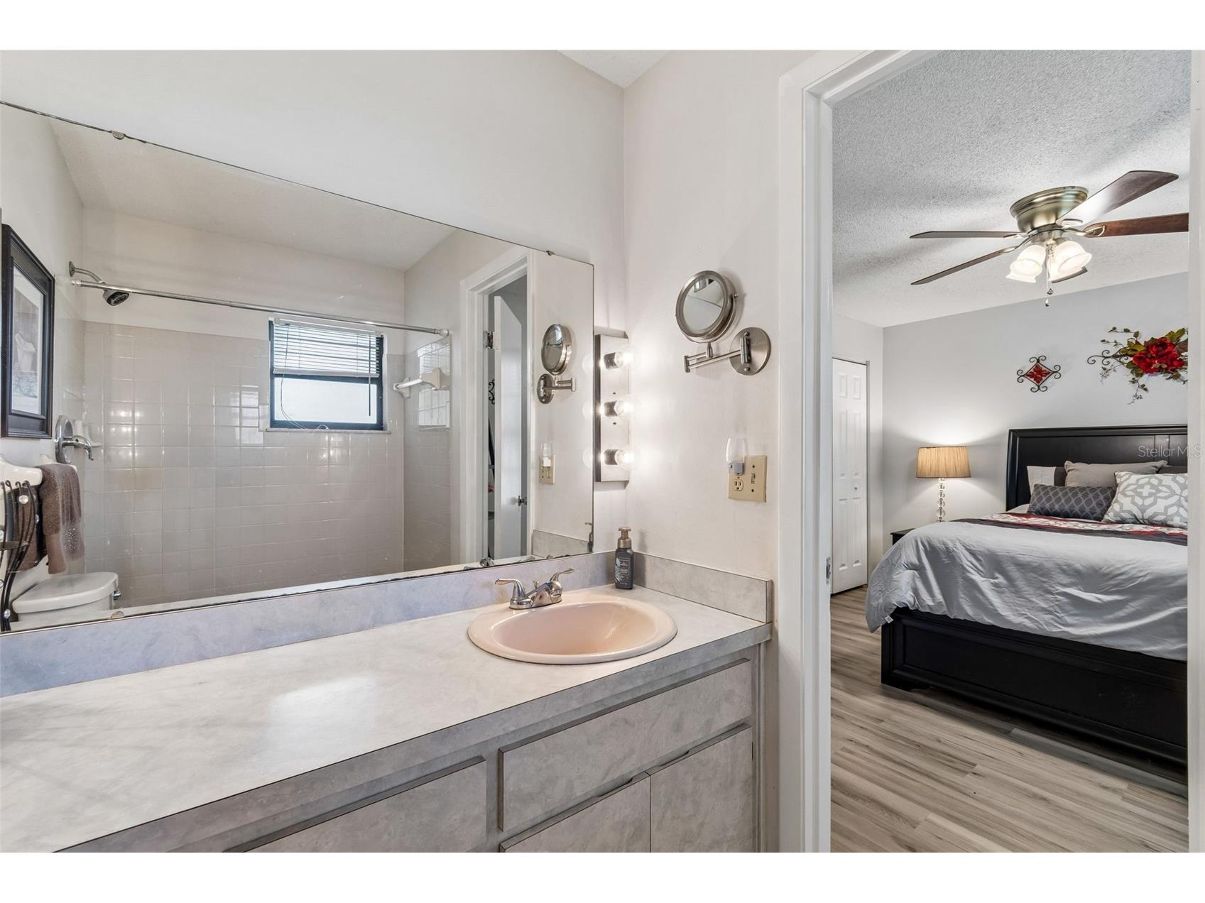 8425 Saint Giles Court Zephyrhills FL 33541 TB8511404 image31