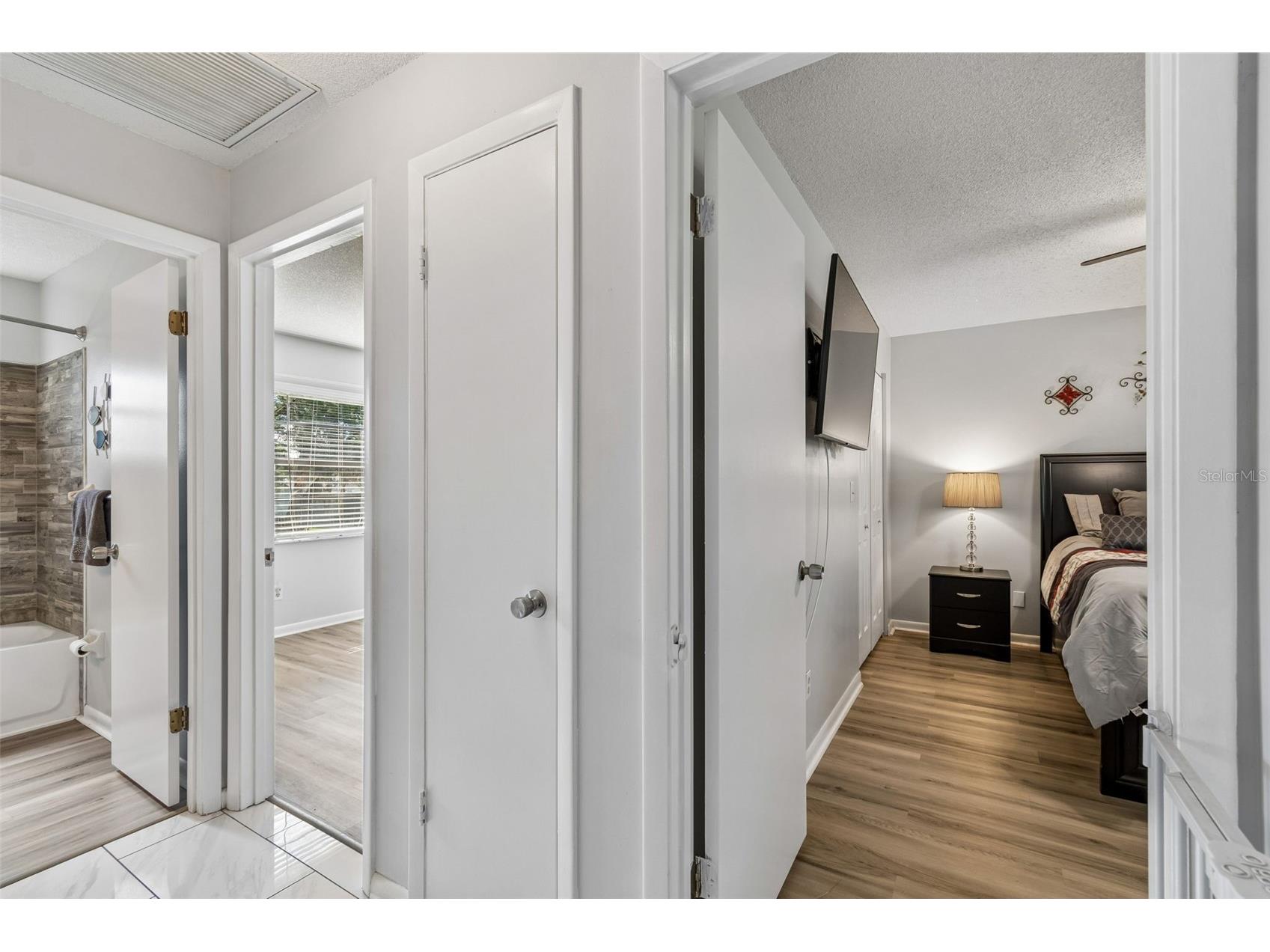 8425 Saint Giles Court Zephyrhills FL 33541 TB8511404 image32