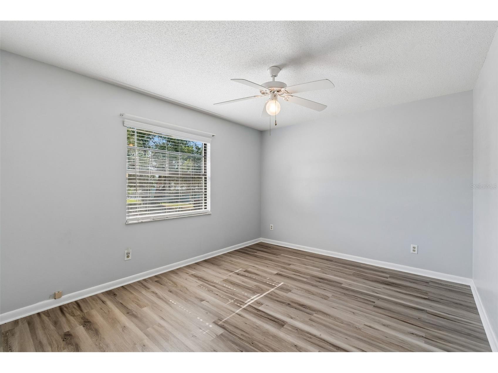 8425 Saint Giles Court Zephyrhills FL 33541 TB8511404 image34
