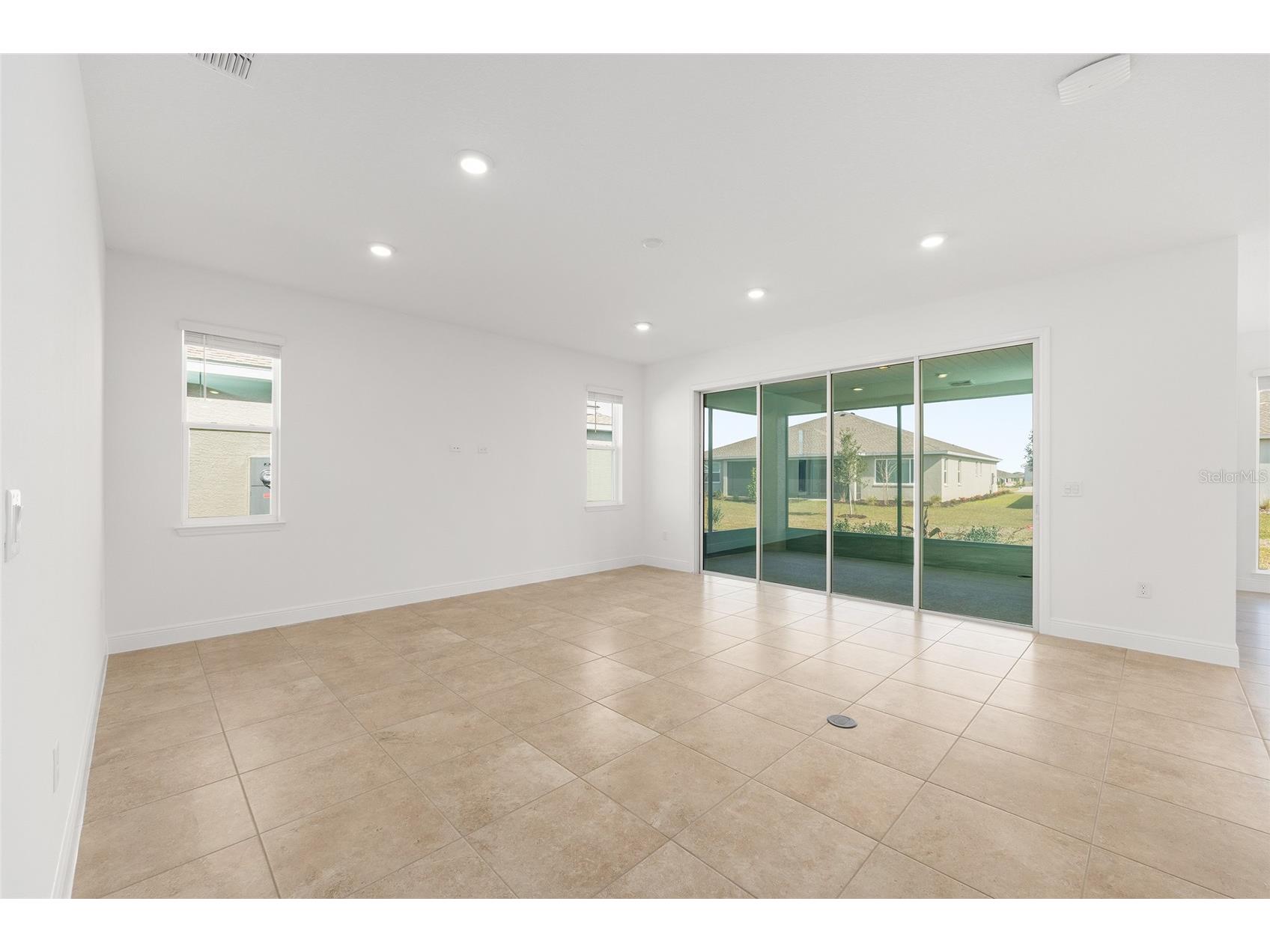 8425 SW 101st Avenue Ocala FL 34481 OM716969 image10