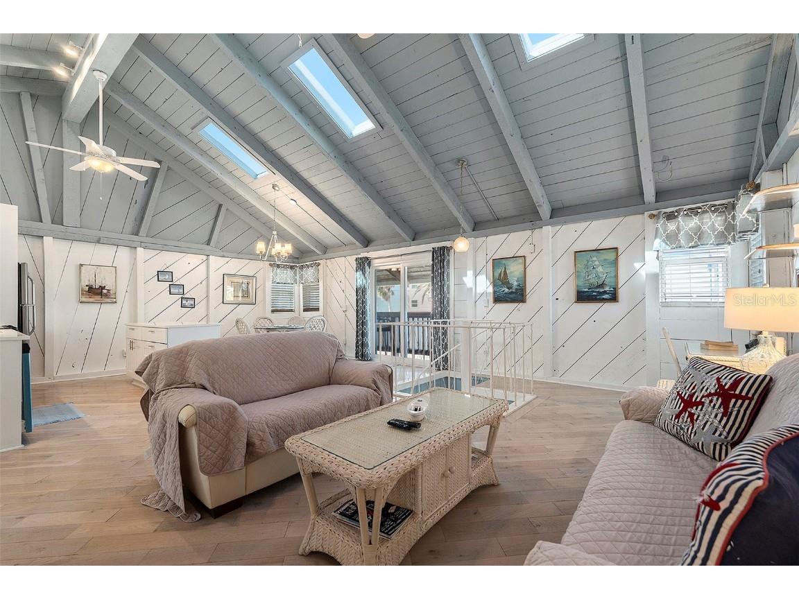 8425 W Gulf Boulevard Treasure Island FL 33706 TB8412524 image15